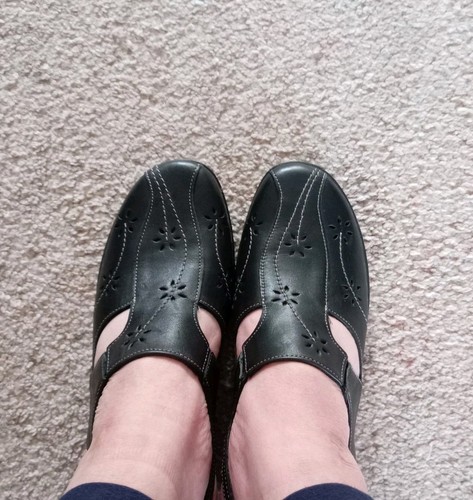 Flyflot slip black sandals - on,
