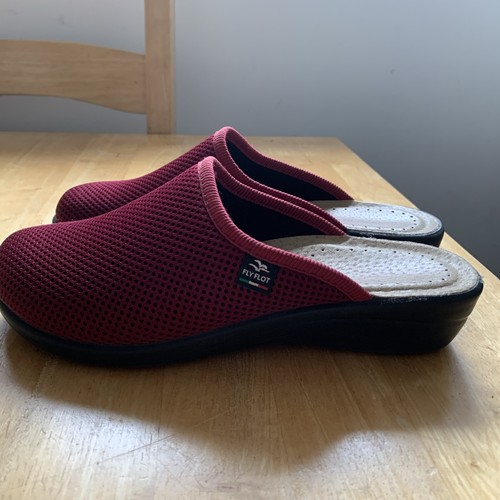 Burgundy mesh slip fly - fly, flot