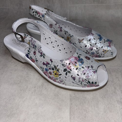 Fly flot women white and - women’s,